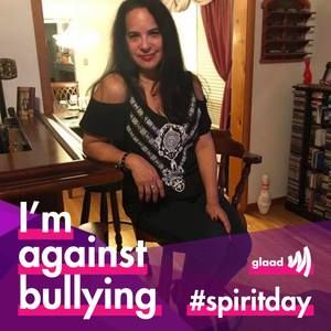 Meet your Posher, Maria vazquez